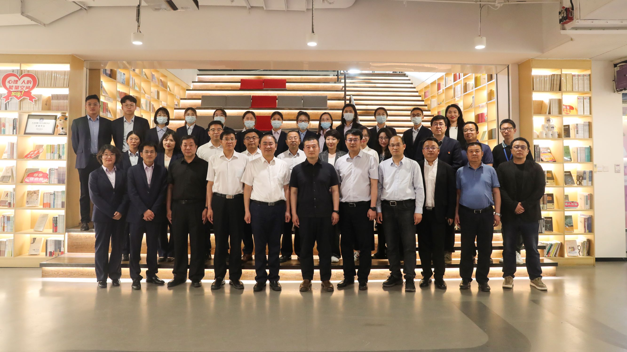 落实十项行动丨津投资本与河北国控 战略协同 共促子企业合作签约